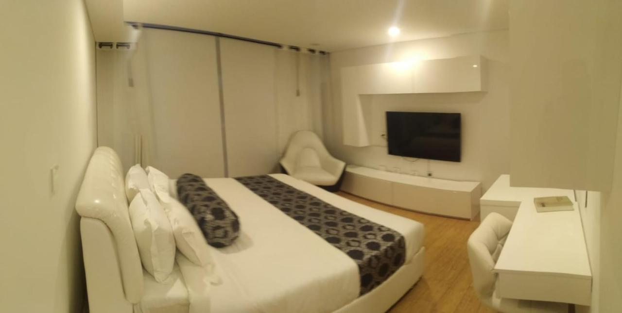 Apartasuite Edificio Monir Bogota Luaran gambar