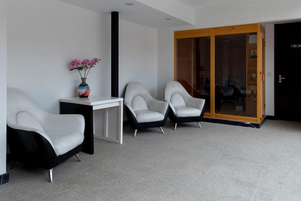Apartasuite Edificio Monir Bogota Luaran gambar
